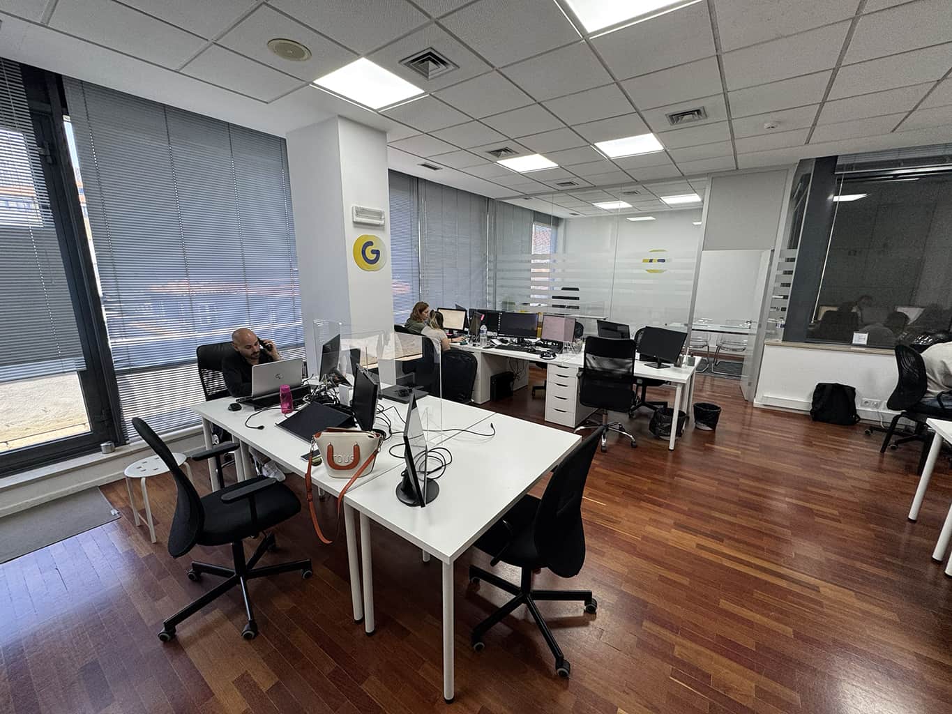 Autokroma Office Main View